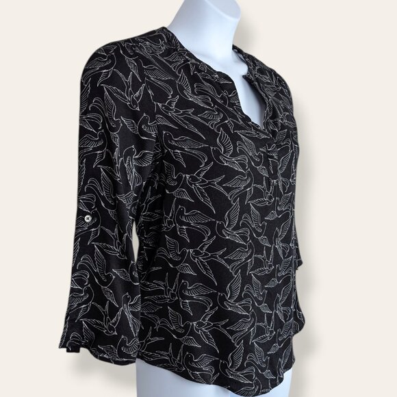 DR2 Bird Outline Tunic Blouse - Picture 2 of 8